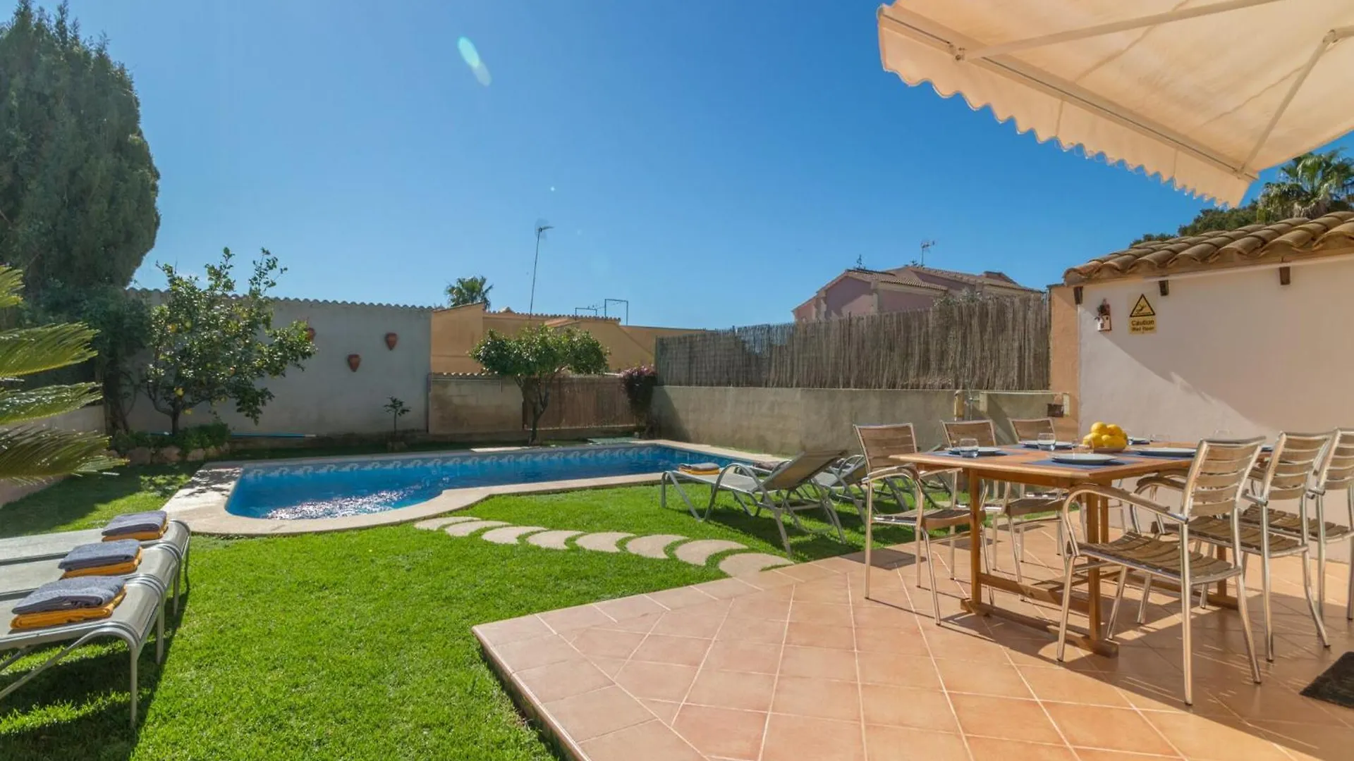 Holiday Home, 400M From The Sea Llucmajor 0*,